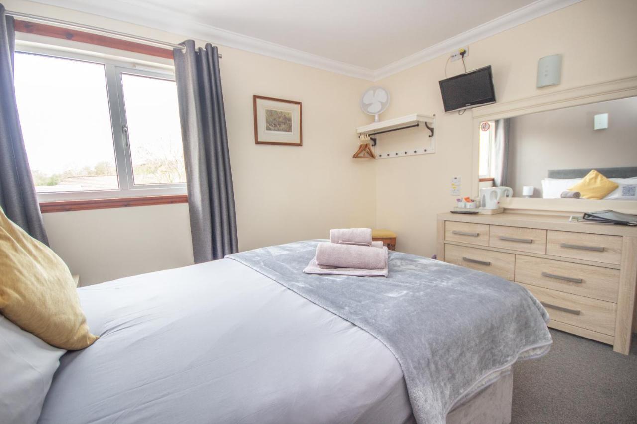 Horse And Hound Country Inn Bonchester Bridge Esterno foto