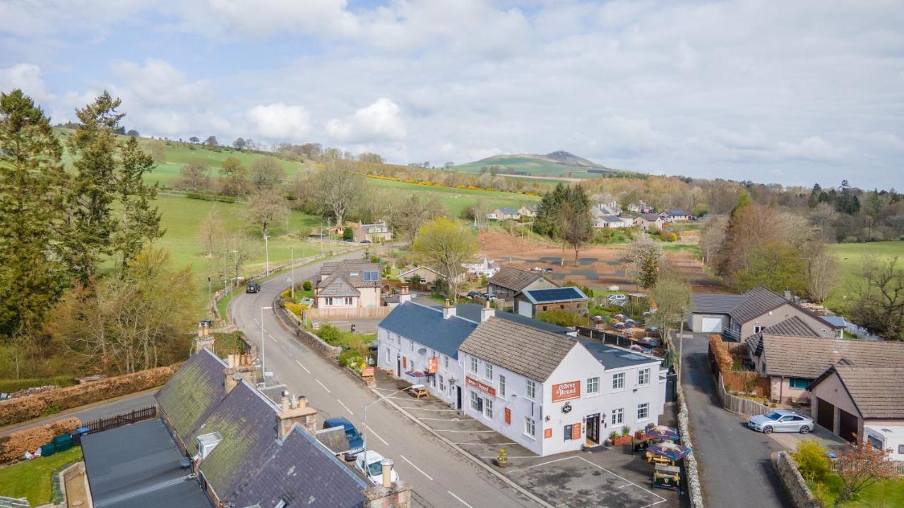 Horse And Hound Country Inn Bonchester Bridge Esterno foto