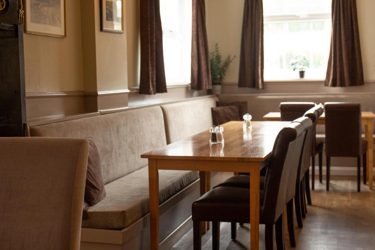 Horse And Hound Country Inn Bonchester Bridge Esterno foto