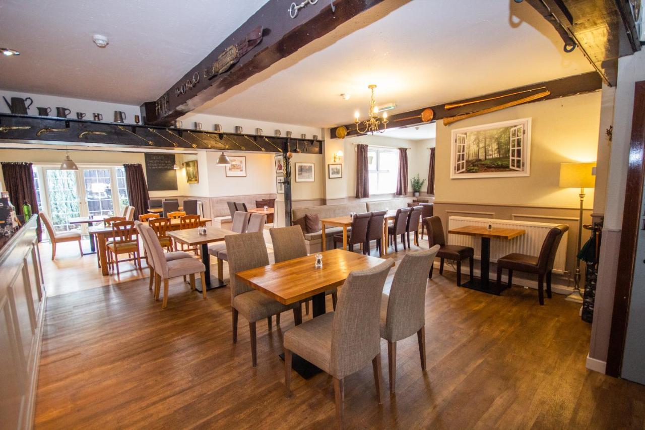Horse And Hound Country Inn Bonchester Bridge Esterno foto